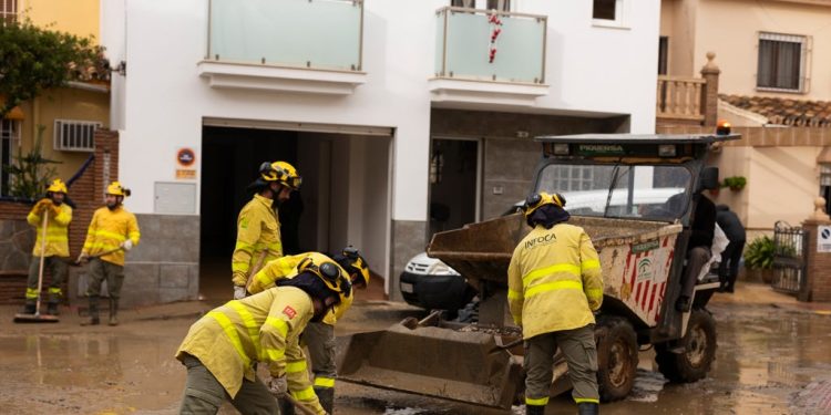 Las riadas dejan un muerto y dos desaparecidos en Málaga y Granada