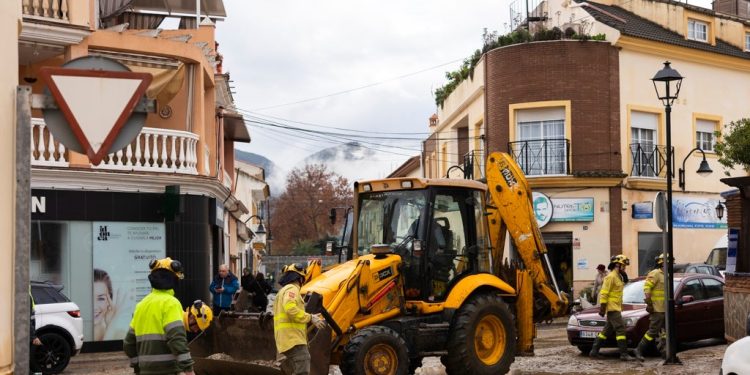 El temporal deja dos desaparecidos, un muerto y medio millón de incidencias en Andalucía
