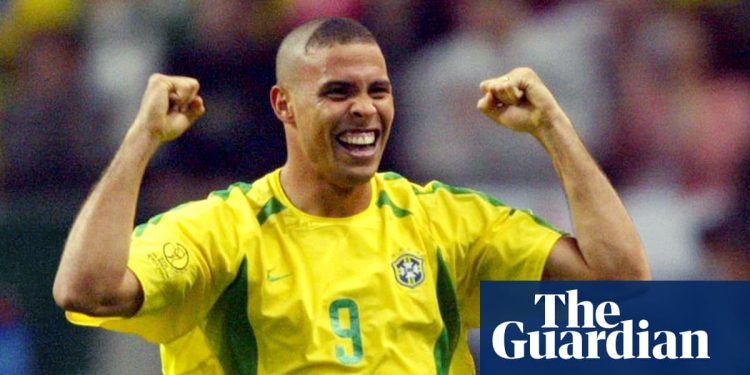 Las historias más extrañas y salvajes del Mundial: los mejores podcasts de la semana | Televisión y radio