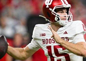 Mendoza, Pavía, Love y Sayin, finalistas del Trofeo Heisman