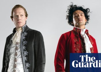 'Es divertido ir a la guerra con Dios': Will Sharpe y Paul Bettany hablan de su sudorosa y sacrílega versión de Amadeus | Televisión