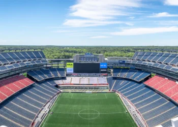 Las entradas para el Mundial se vuelven más baratas para algunos, pero muchos viajeros seguirán pagando miles de dólares