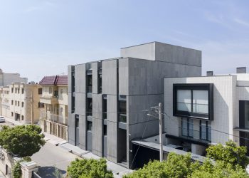 Residencial NO. 18 / Oficina FAAM