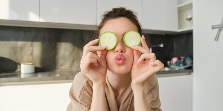 Esta es la mejor verdura para hidratarse en verano y desinflamar el estómago. Está llena de beneficios