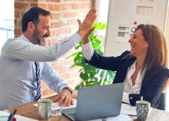 El CEO de Randstad afirma que el teletrabajo ahora se reserva solo para talentos «muy especiales» y explica quién tiene este perfil