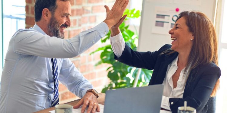 El CEO de Randstad afirma que el teletrabajo ahora se reserva solo para talentos «muy especiales» y explica quién tiene este perfil