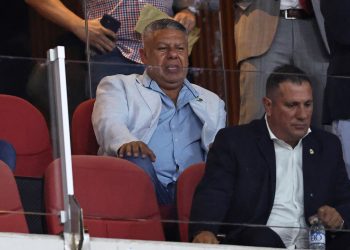 Chiqui Tapia, presente en la final del Clausura :: Olé