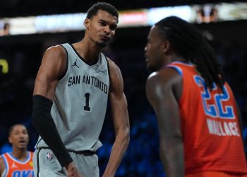 Wembanyama y los Spurs sorprenden al OKC Thunder y llegan a la final de la Copa de la NBA | Noticias de baloncesto
