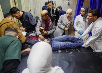 El ejército sirio y las SDF lideradas por los kurdos acuerdan detener los combates mortales en Alepo | Noticias de la guerra de Siria