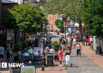 Las elecciones enfrentan nuevos retrasos por la reestructuración de los ayuntamientos