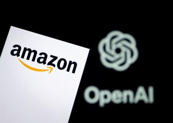 Amazon en conversaciones para invertir 10 mil millones de dólares en OpenAI y suministrar sus chips Trainium