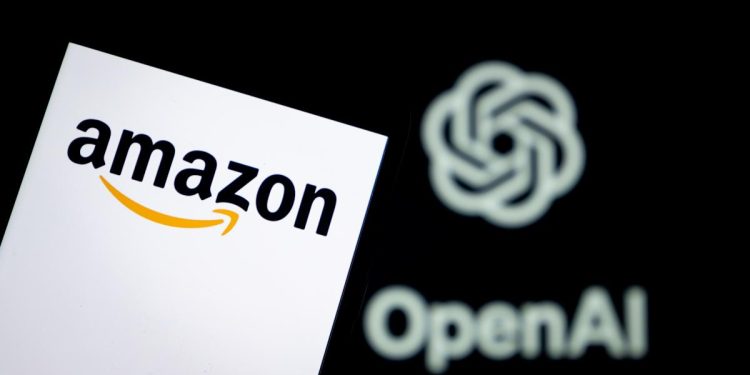 Amazon en conversaciones para invertir 10 mil millones de dólares en OpenAI y suministrar sus chips Trainium