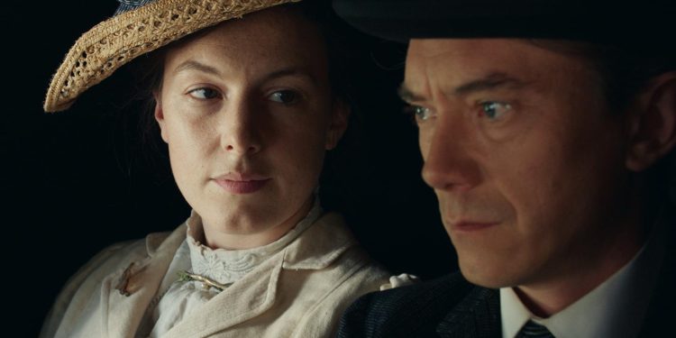 « La Condition », récit d'une émancipation féminine, par-devant notaire, filmé por Jérôme Bonnell