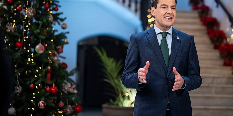 Juanma Moreno, en su mensaje de fin de año: «Lo revolucionario es ser tolerante»