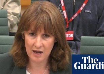 Reeves critica las filtraciones presupuestarias y dice que la decisión sobre el impuesto a la renta se tomó «en asociación» con el primer ministro | Raquel Reeves