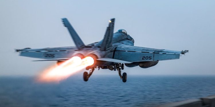 Venezuela | F/A-18 Super Hornet: ¿Cuál es el poder los cazas de Estados Unidos y por qué volaron cerca de Venezuela? | Nicolás Maduro | Donald Trump | Caribe | Tlcnota | MUNDO