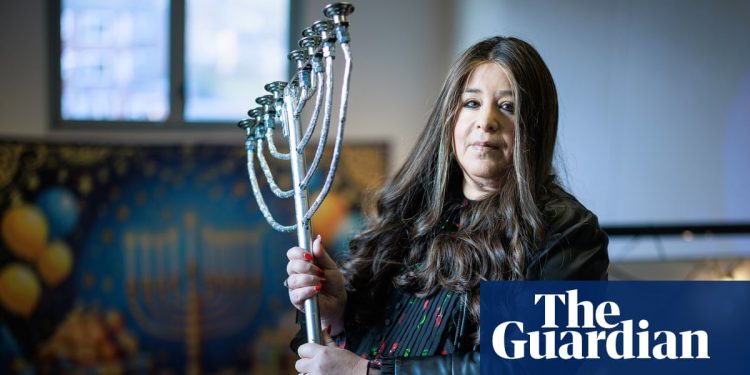 'Nos negamos a tener miedo': solidaridad y vigilancia en la comunidad judía británica objetivo del complot del EI | Antisemitismo