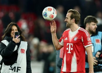 El Bayern arrasa al Stuttgart con triplete de Harry Kane en media hora – Fútbol Internacional