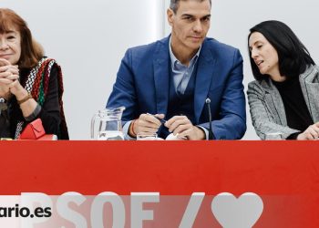 El PSOE responde al 'caso Ábalos' con un informe que descarta la financiación ilegal y acredita que los pagos en metálico iban apoyados en recibos