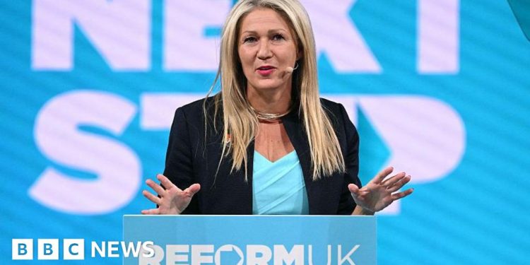 El insulto racista de Laura Anne Jones en WhatsApp de Reform 'causó dolor'