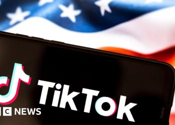El propietario de TikTok acuerda vender negocios en EE. UU.