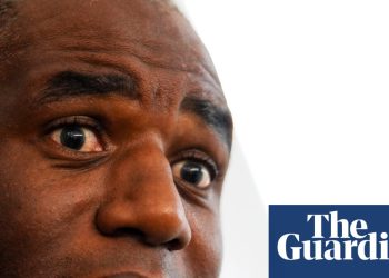 Lammy critica la «emergencia judicial» mientras se prepara para enfrentar a los parlamentarios por sus planes de recortar los juicios con jurado | Juicio por jurado