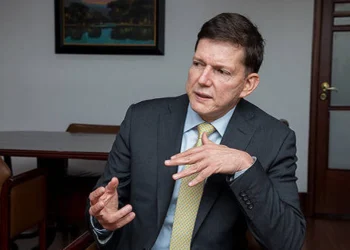 Exministro de Justicia Wilson Ruiz lanza oficialmente su aspiración al Senado por el partido Salvación Nacional