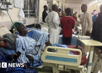 Cinco muertos en explosión en mezquita nigeriana abarrotada