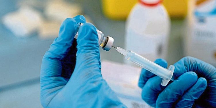 España registra 500 muertes y más de 84.600 reacciones adversas tras la administración de la vacuna contra la covid-19