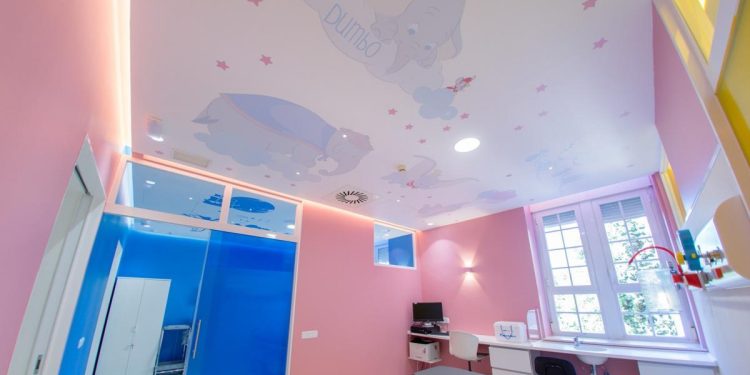 Inaugurada la 'La Sala de los Sueños' de sedación de la UCI pediátrica del Hospital Niño Jesús