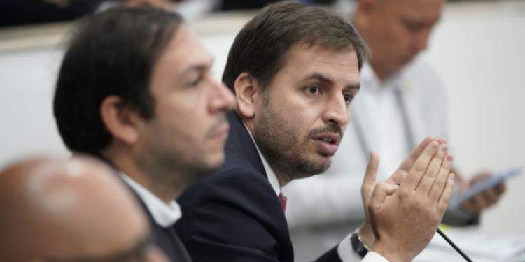 'Hay que elegir congresistas que no se vendan'