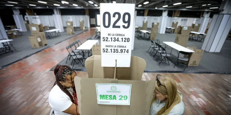 el listado definitivo de los partidos y movimientos políticos que irán a consultas el 8 de marzo