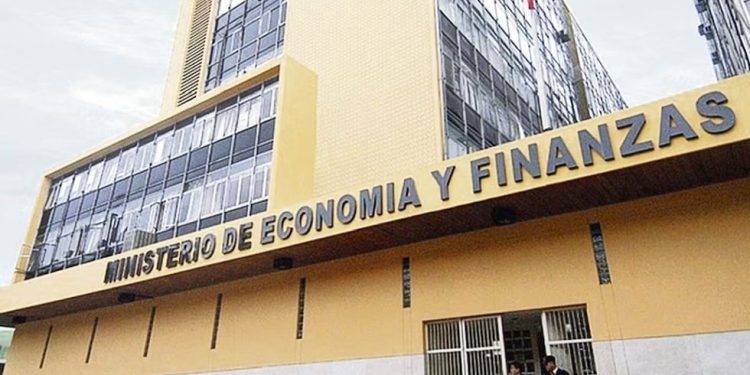 Perú y Francia firman un préstamo contingente por 200 millones de euros para hacer frente a los desastres naturales y cambio climático l MEF l Últimas | ECONOMÍA