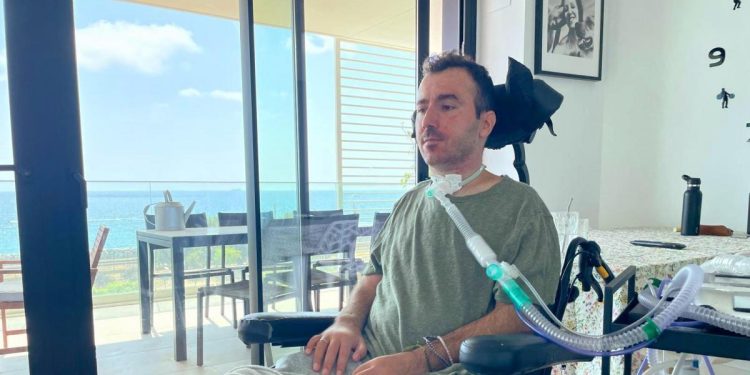 Una operación pionera en Europa ayuda a pacientes tetrapléjicos a desconectarse de la ventilación mecánica