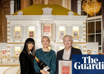 Marina Lewycka nombrada póstumamente 'ganadora de ganadores' del premio Wodehouse de ficción cómica | Libros