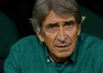 «Mi prioridad era seguir en el Betis y me alegra haber podido llegar a un acuerdo»