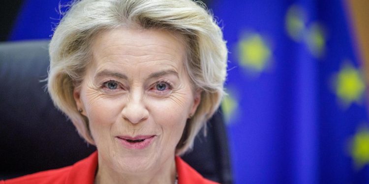 está prohibido llevar este objeto electrónico en el equipaje facturado