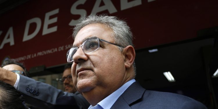 Jalil rompió el bloque peronista y pelea con La Libertad Avanza la primera minoría