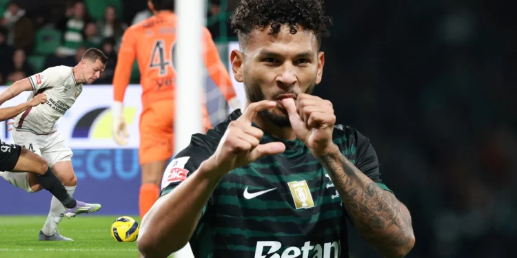 doblete con el Sporting contra Estrela Amadora, Liga de Portugal