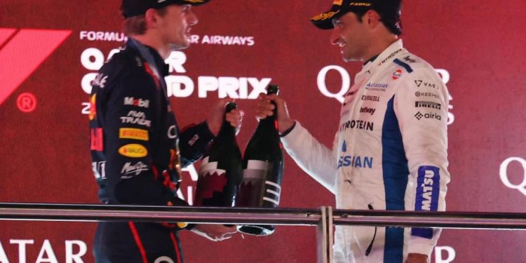 Sainz vuelve a ser la perla en el mercado de la F1