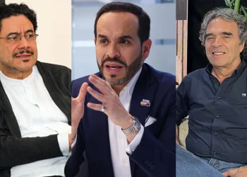 Los ecos de la encuesta de Invamer, liderada por Iván Cepeda, Abelardo de la Espriella y Sergio Fajardo, que sacudieron la campaña presidencial