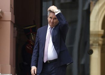 Quirno amenazó a un diplomático por criticar la compra de los F-16