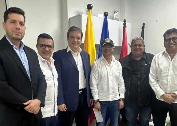 'Quieren abrir un proceso de acuerdo democrático nacional'