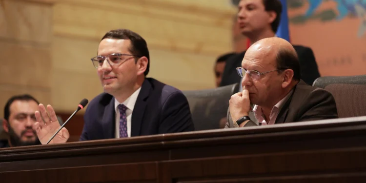 las cuentas en las comisiones económicas, ¿Senado la hundirá?