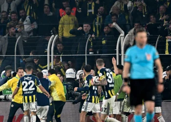 Compañeros de Jhon Durán y Dávinson Sánchez fueron capturados y enviados a prisión por el escándalo de apuestas deportivas ilegales en Turquía.