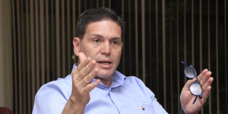 Juan Carlos Pinzón oficializa su intención de participar en una gran consulta interpartidista: 'Esta consulta es indispensable'