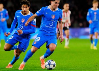 Julián desempolva el traje de crack