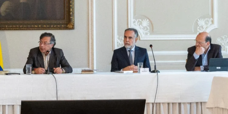 ¿Qué viene tras el archivo de la reforma tributaria?