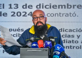 'Soy incómodo para Benedetti porque puse en evidencia que está convirtiendo el Fondo de Adaptación en un botón burocrático'