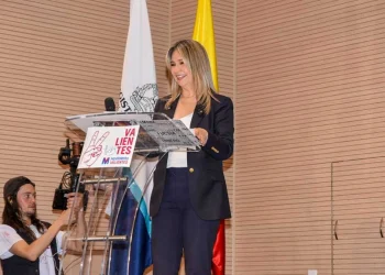 Vicky Dávila aterriza en coalición de centro derecha con David Luna, Mauricio Cárdenas, Aníbal Gaviria, Juan Manuel Galán y Juan Daniel Oviedo